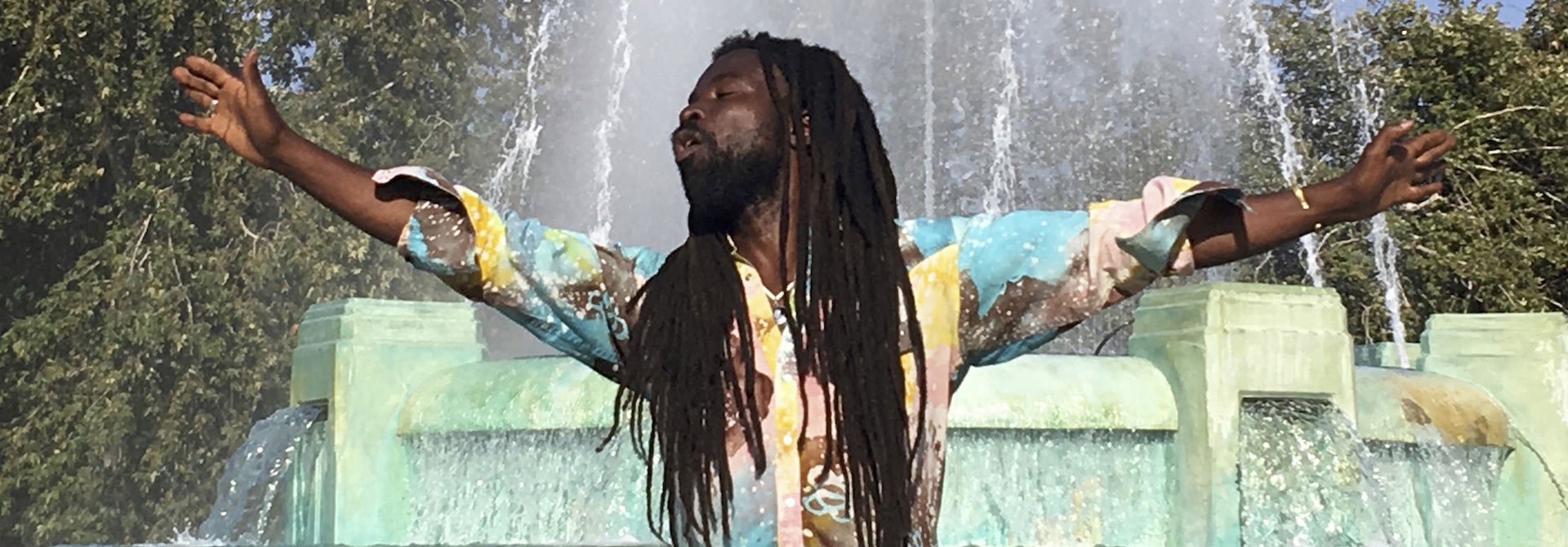 Rocky dawuni Shine a Light song